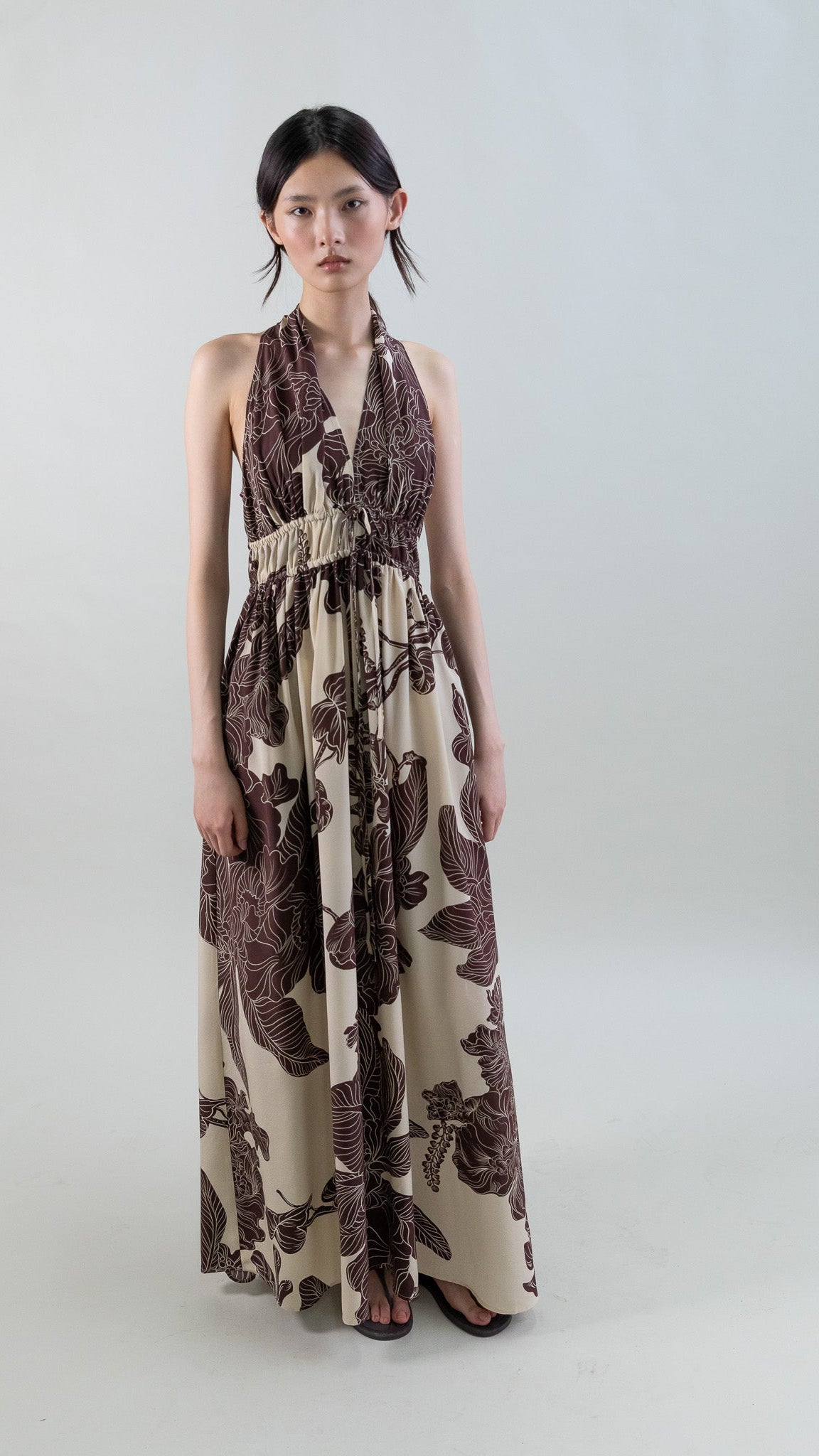 Orient Contour Plunge Halter Dress – Psophía